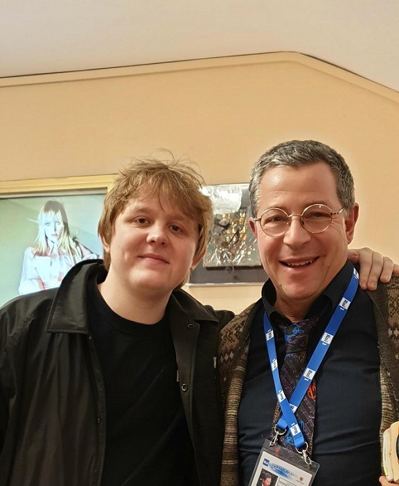 Gallo agli artisti: piantiamo i semi della Felicità e dell’Abbondanza