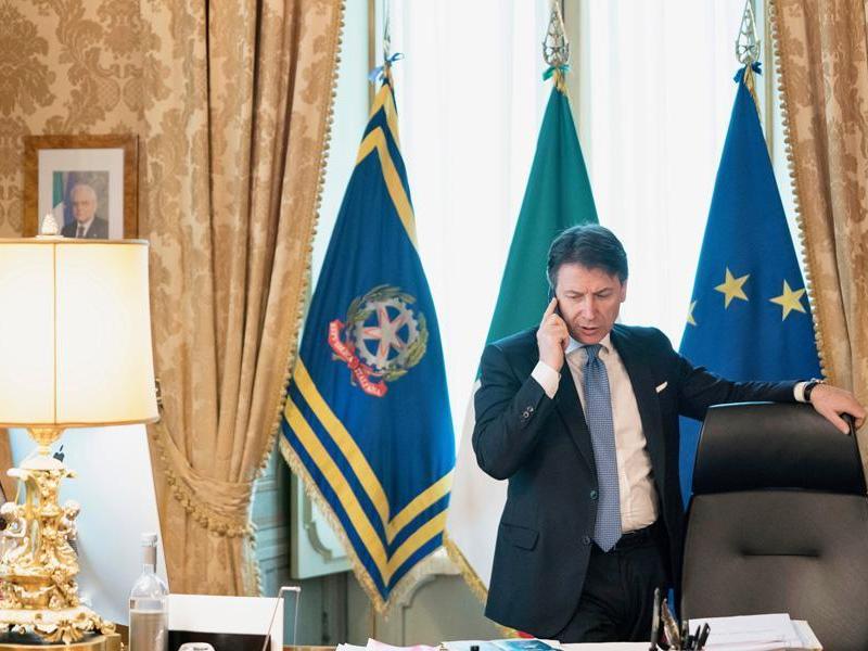 No del M5S al sostegno militare all’Ucraina