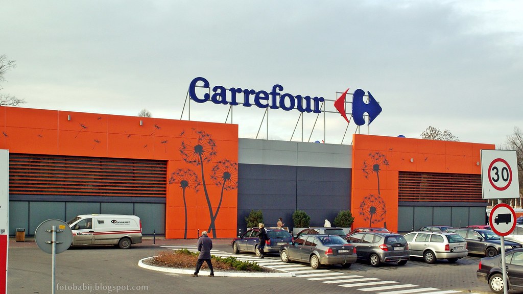 Carrefour: non chiusure ma&nbsp;cessioni