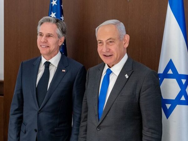 Netanyahu: stiamo spezzando le ossa all’Iran ma non abbiamo ancora&nbsp;finito