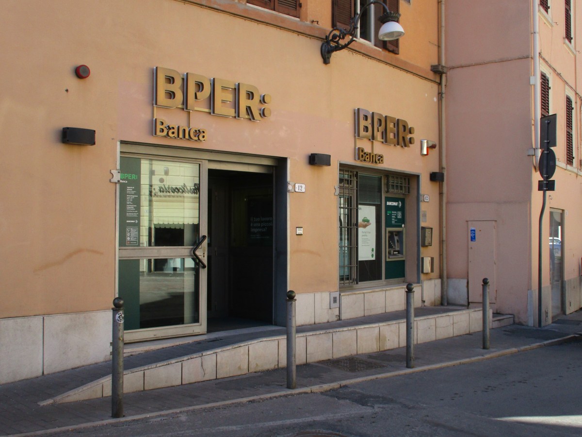 Fusione tra Bper e Banca Popolare di Sondrio: 800 uscite e 90 sportelli&nbsp;chiusi