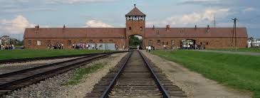 Auschwitz: 9 turisti entrano senza&nbsp;biglietto